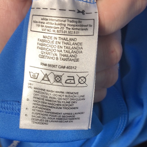 Adidas basketball long sleeve striped shirt - Picture 5 of 6